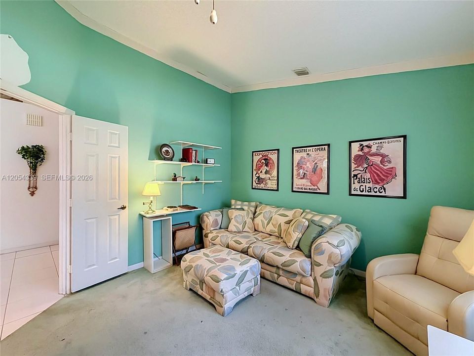 For Sale: $398,900 (3 beds, 2 baths, 2144 Square Feet)