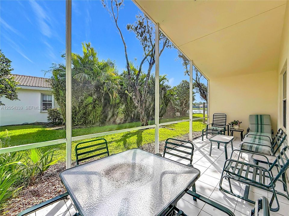 For Sale: $398,900 (3 beds, 2 baths, 2144 Square Feet)