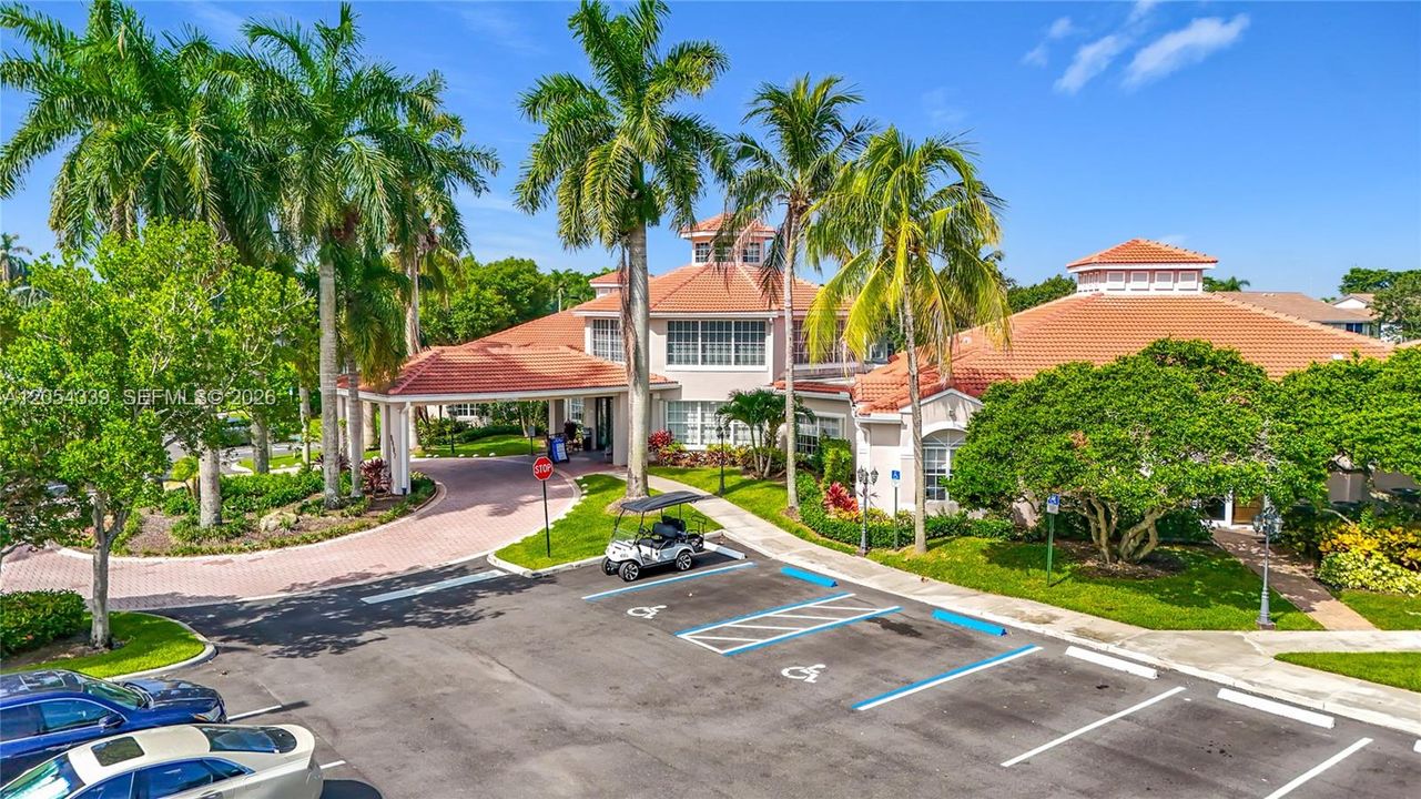 For Sale: $398,900 (3 beds, 2 baths, 2144 Square Feet)