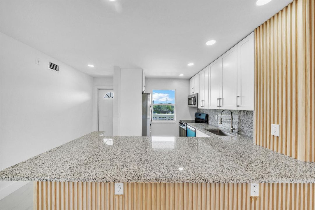 17 Kitchen (3)