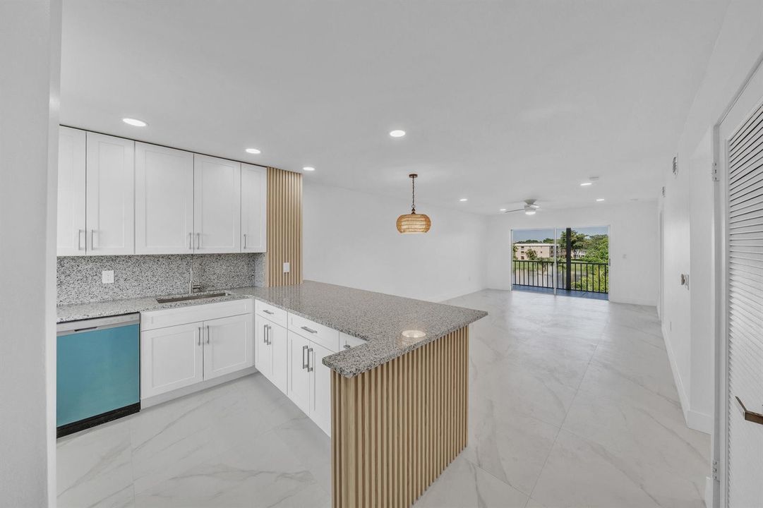 4 Kitchen (1)