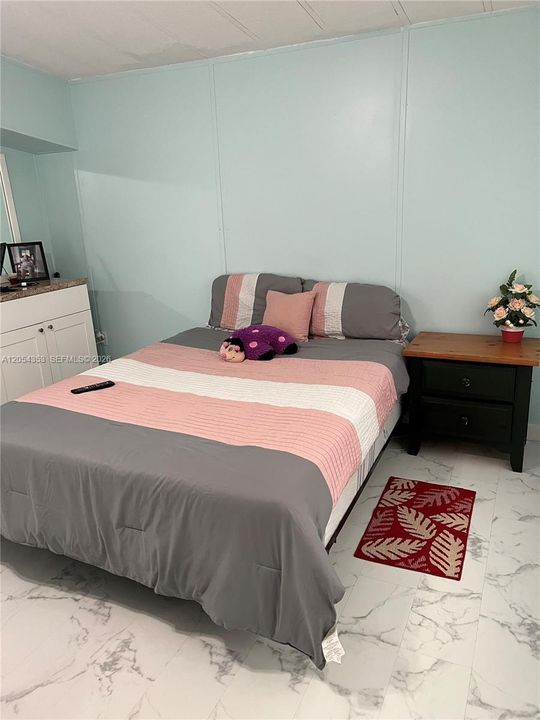 На продажу: $179,999 (4 спален, 3 ванн, 0 Квадратных фут)