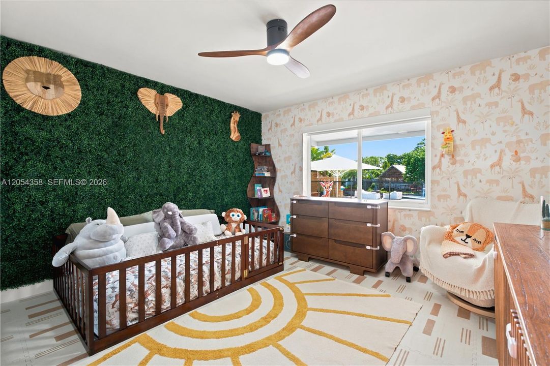 En Venta: $3,150,000 (3 camas, 3 baños, 1901 Pies cuadrados)
