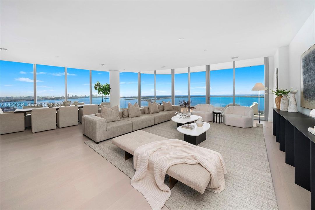 For Sale: $10,200,000 (5 beds, 5 baths, 4725 Square Feet)