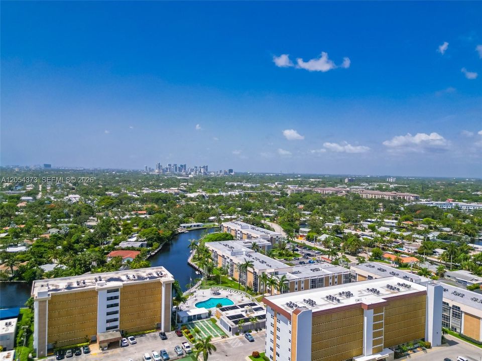 For Rent: $1,750 (1 beds, 1 baths, 600 Square Feet)