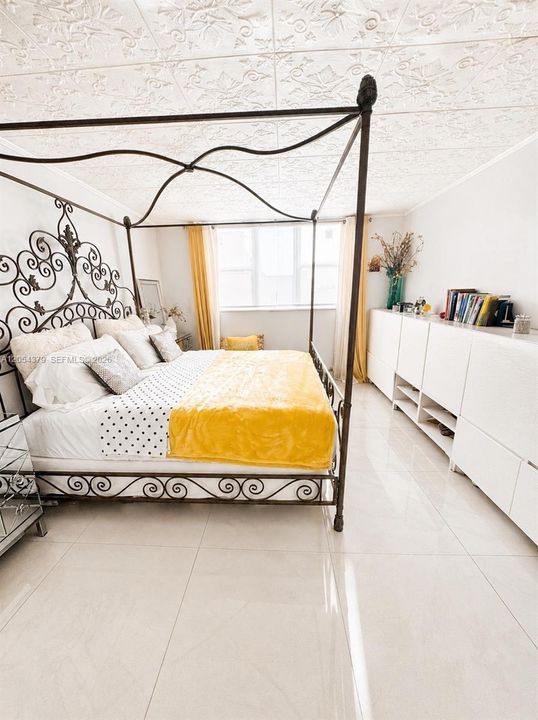 В аренду: $2,150 (1 спален, 1 ванн, 817 Квадратных фут)