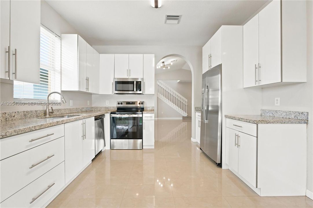 For Sale: $490,000 (3 beds, 2 baths, 1610 Square Feet)