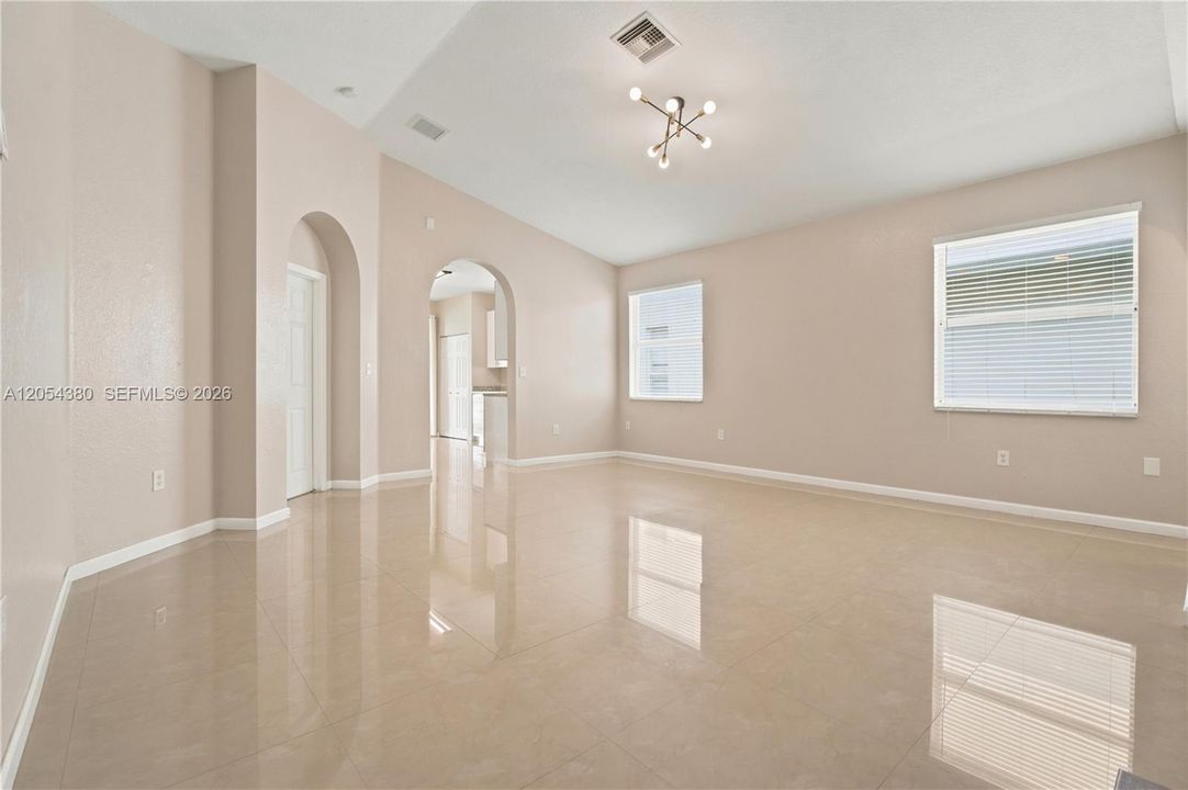 For Sale: $490,000 (3 beds, 2 baths, 1610 Square Feet)