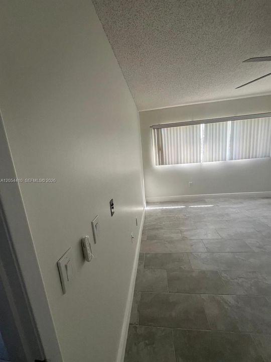 В аренду: $2,100 (1 спален, 1 ванн, 1033 Квадратных фут)