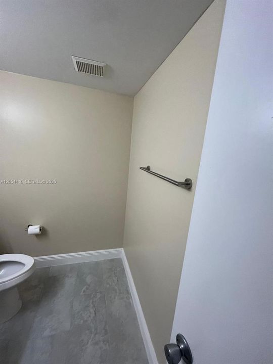 В аренду: $2,100 (1 спален, 1 ванн, 1033 Квадратных фут)