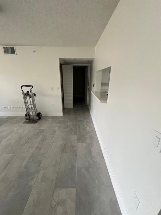 В аренду: $2,100 (1 спален, 1 ванн, 1033 Квадратных фут)
