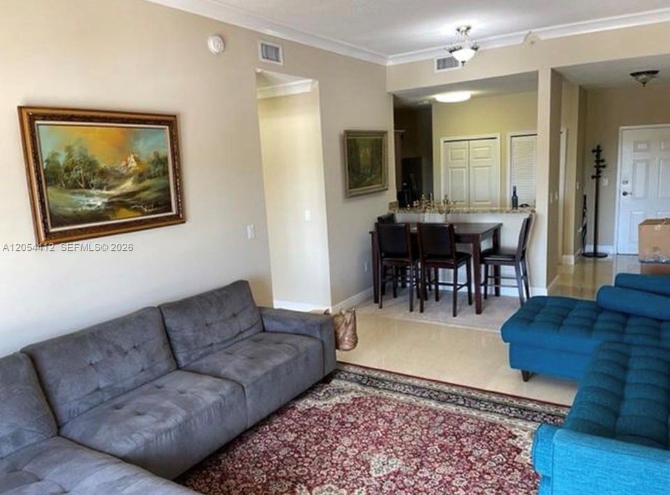 В аренду: $2,900 (3 спален, 2 ванн, 1288 Квадратных фут)