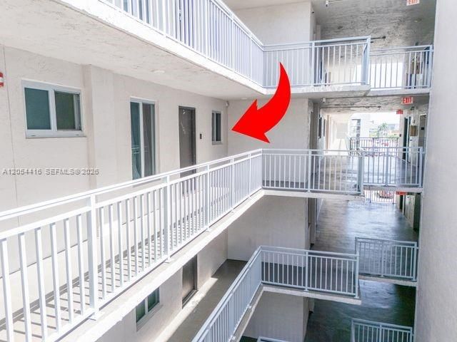 En Venta: $235,000 (2 camas, 2 baños, 800 Pies cuadrados)