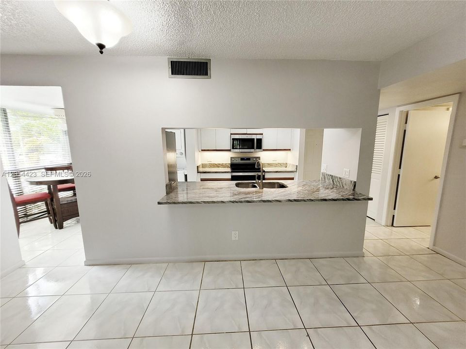 En Renta: $1,950 (1 camas, 1 baños, 758 Pies cuadrados)