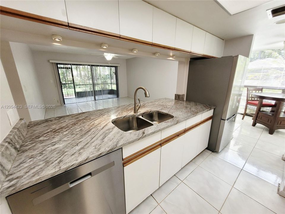 En Renta: $1,950 (1 camas, 1 baños, 758 Pies cuadrados)