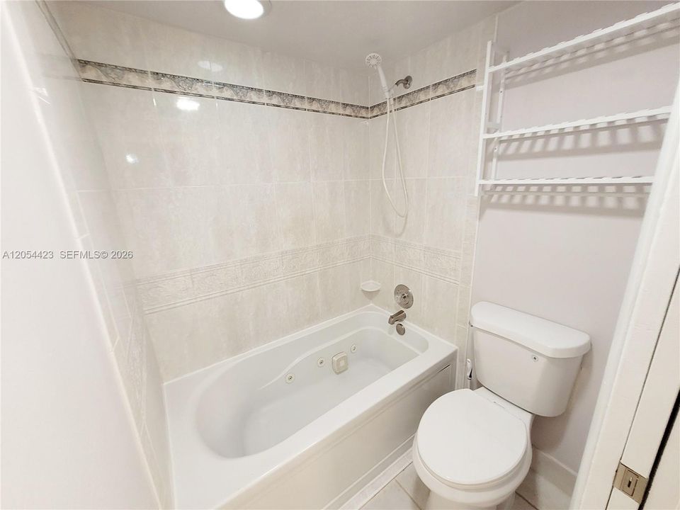 En Renta: $1,950 (1 camas, 1 baños, 758 Pies cuadrados)