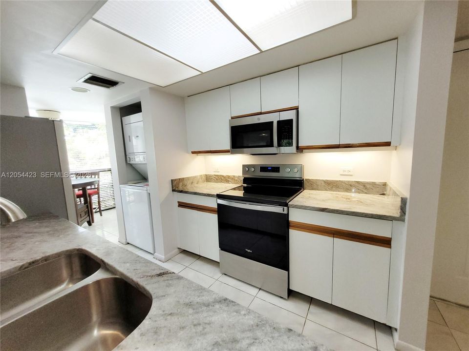 En Renta: $1,950 (1 camas, 1 baños, 758 Pies cuadrados)