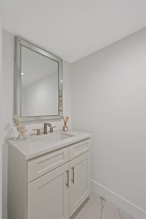 Masterbath Toilet Room