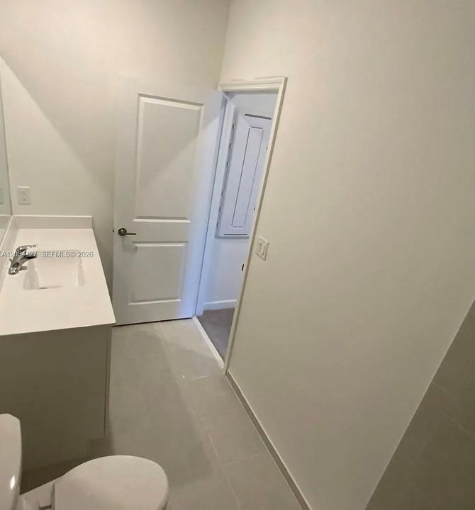 В аренду: $2,400 (3 спален, 2 ванн, 1612 Квадратных фут)