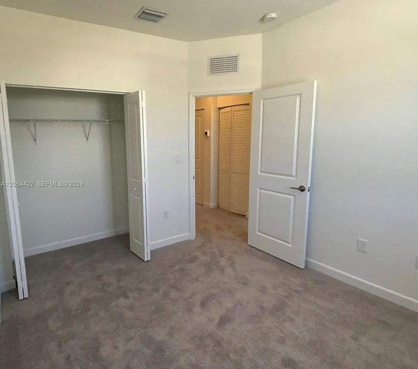 В аренду: $2,400 (3 спален, 2 ванн, 1612 Квадратных фут)