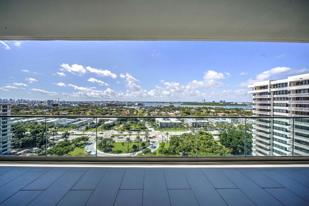 В аренду: $49,500 (3 спален, 4 ванн, 3450 Квадратных фут)