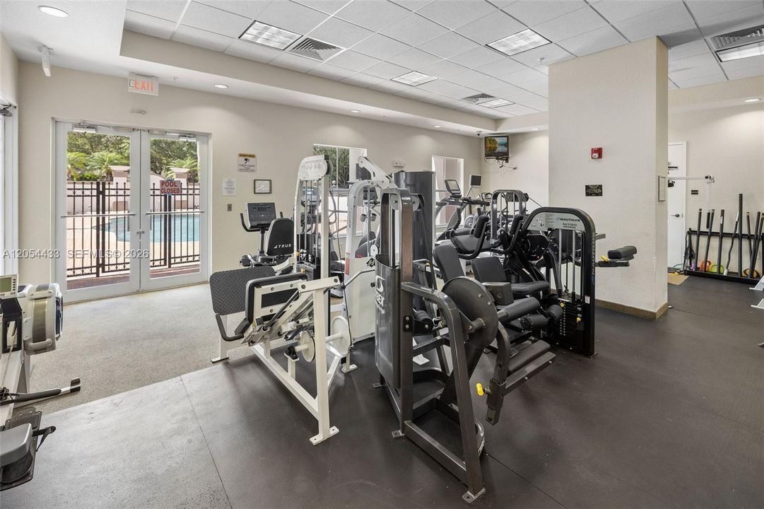 For Rent: $3,000 (2 beds, 2 baths, 1142 Square Feet)