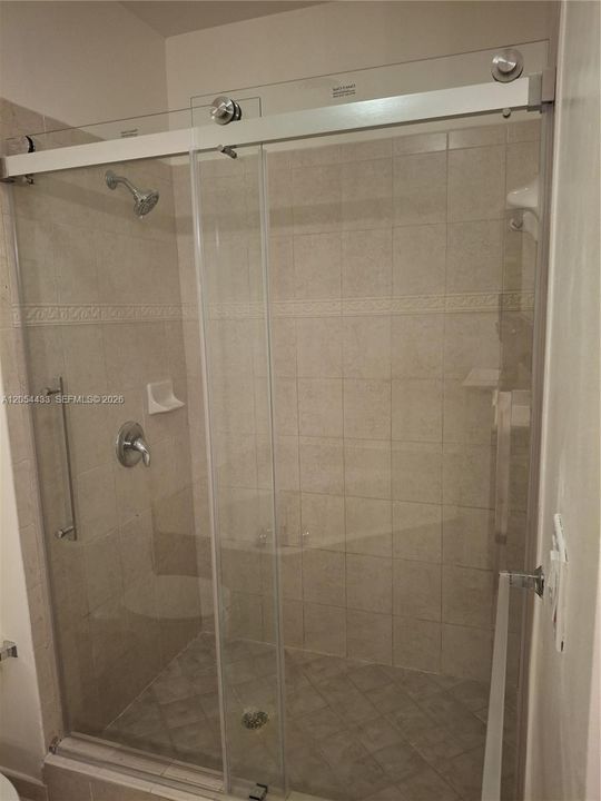 For Rent: $3,000 (2 beds, 2 baths, 1142 Square Feet)