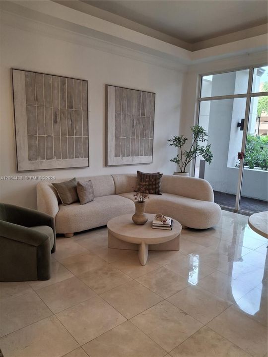 For Rent: $3,000 (2 beds, 2 baths, 1142 Square Feet)