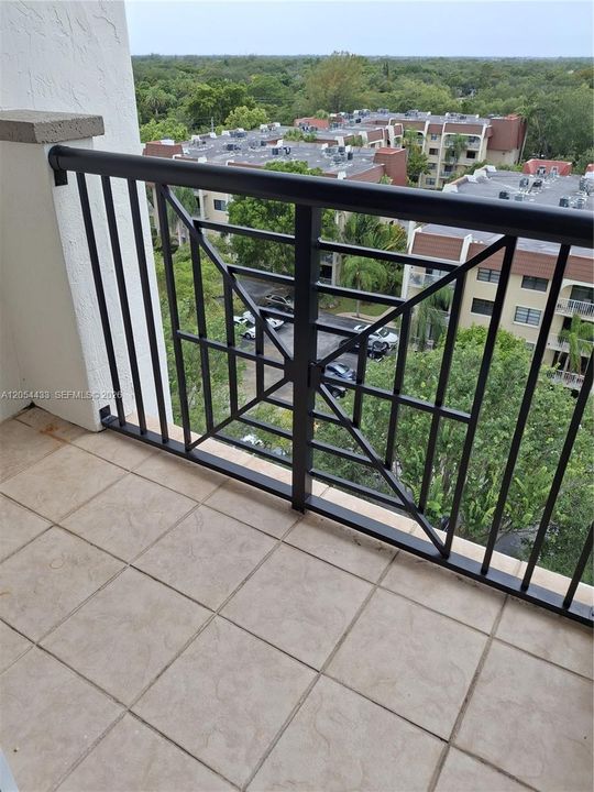 For Rent: $3,000 (2 beds, 2 baths, 1142 Square Feet)