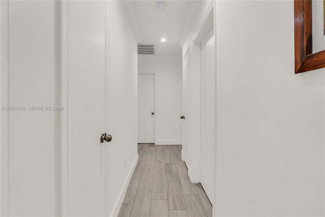 En Renta: $8,200 (4 camas, 3 baños, 2380 Pies cuadrados)