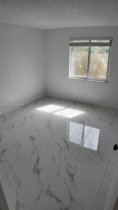 En Renta: $1,700 (1 camas, 1 baños, 434568 Pies cuadrados)