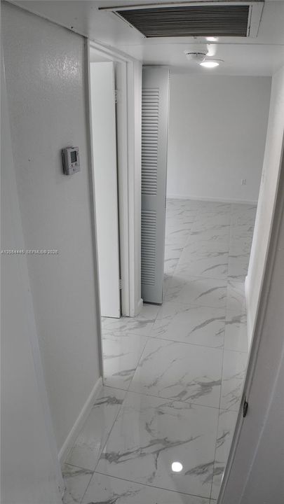 En Renta: $1,700 (1 camas, 1 baños, 434568 Pies cuadrados)