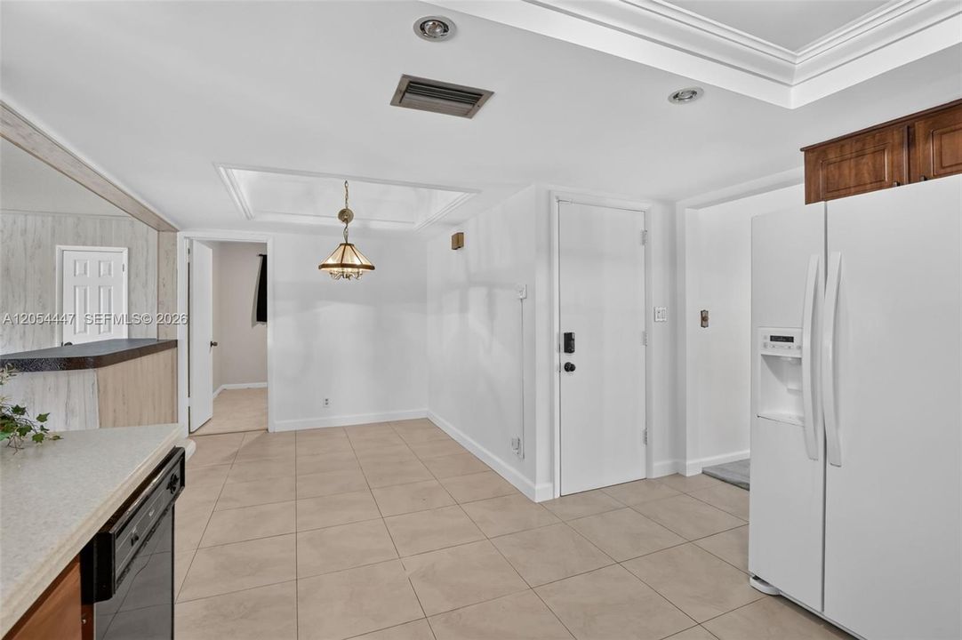 En Venta: $730,000 (4 camas, 3 baños, 2842 Pies cuadrados)