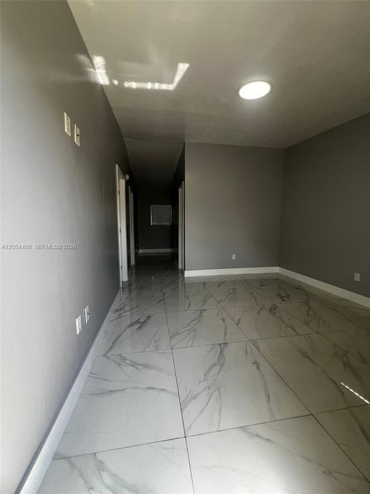 En Renta: $2,395 (2 camas, 1 baños, 5268 Pies cuadrados)