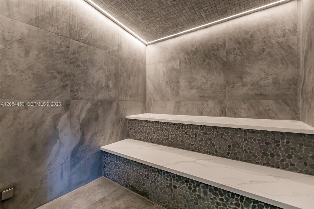 На продажу: $824,995 (2 спален, 2 ванн, 1362 Квадратных фут)