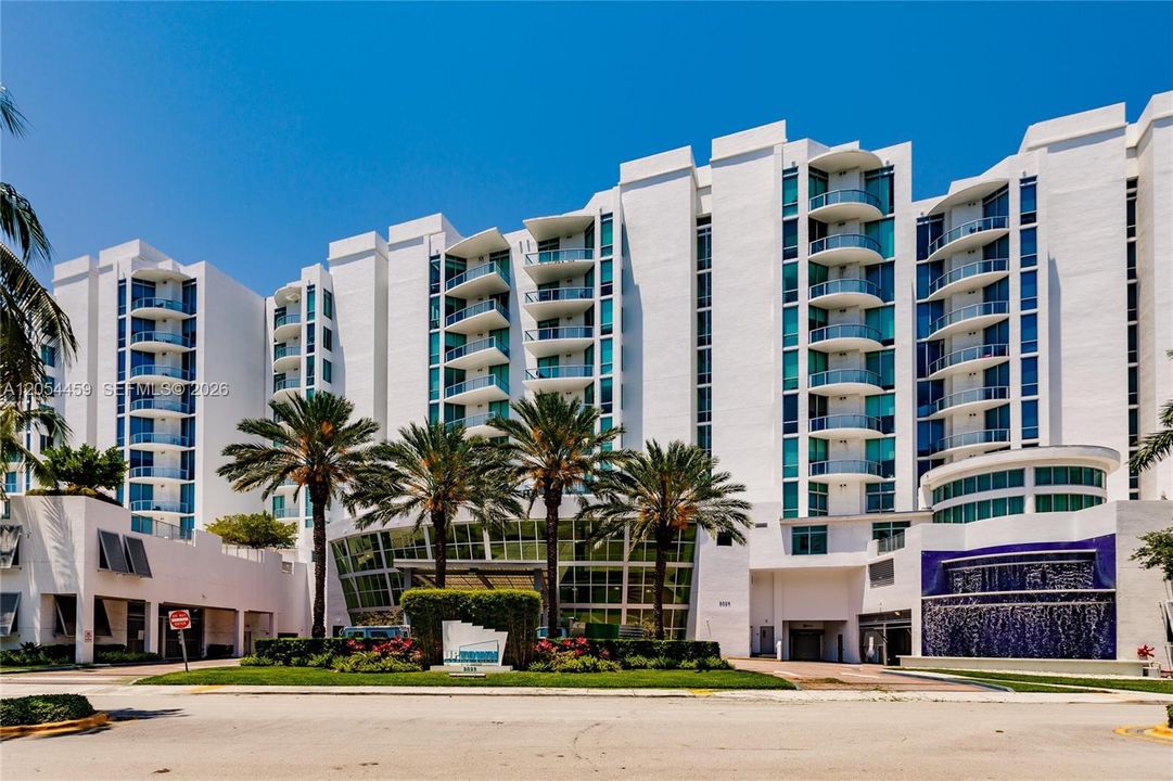 На продажу: $824,995 (2 спален, 2 ванн, 1362 Квадратных фут)