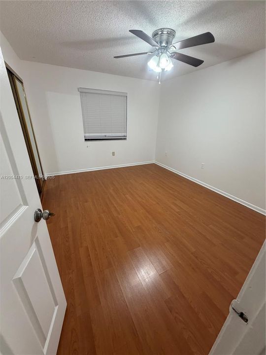 В аренду: $4,350 (4 спален, 2 ванн, 2649 Квадратных фут)