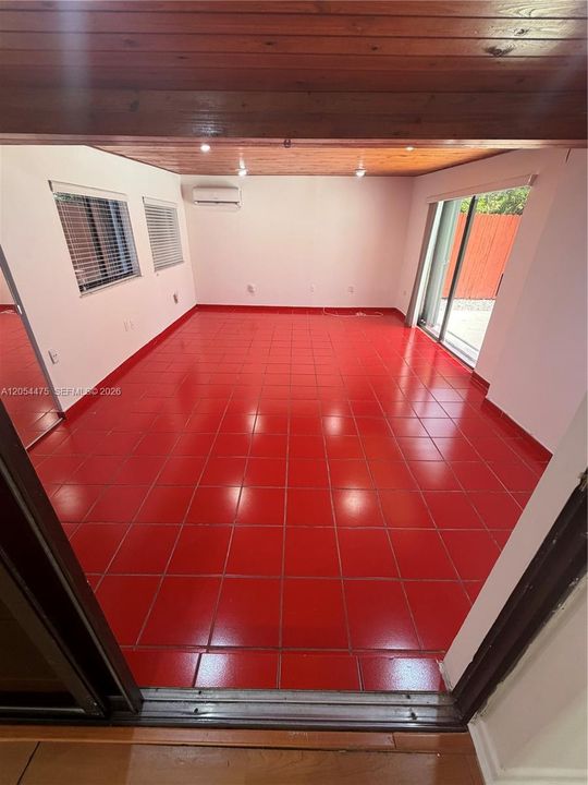 В аренду: $4,350 (4 спален, 2 ванн, 2649 Квадратных фут)