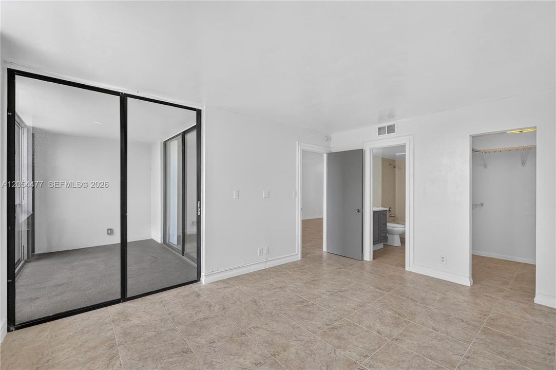 En Venta: $235,000 (2 camas, 2 baños, 920 Pies cuadrados)