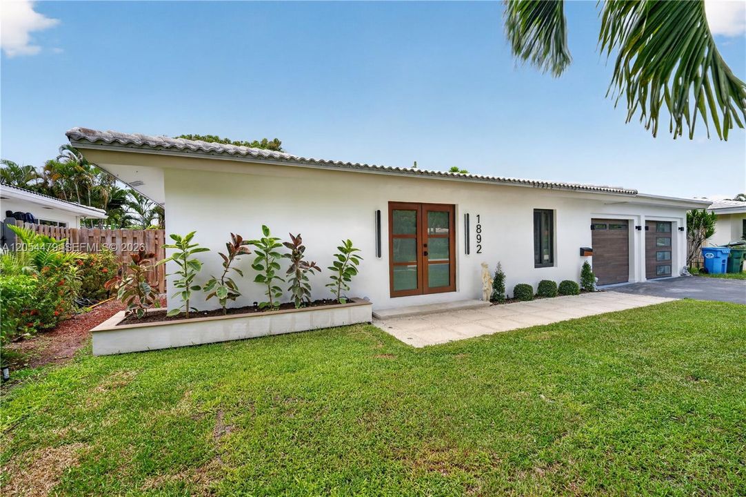 En Venta: $825,000 (2 camas, 2 baños, 1520 Pies cuadrados)
