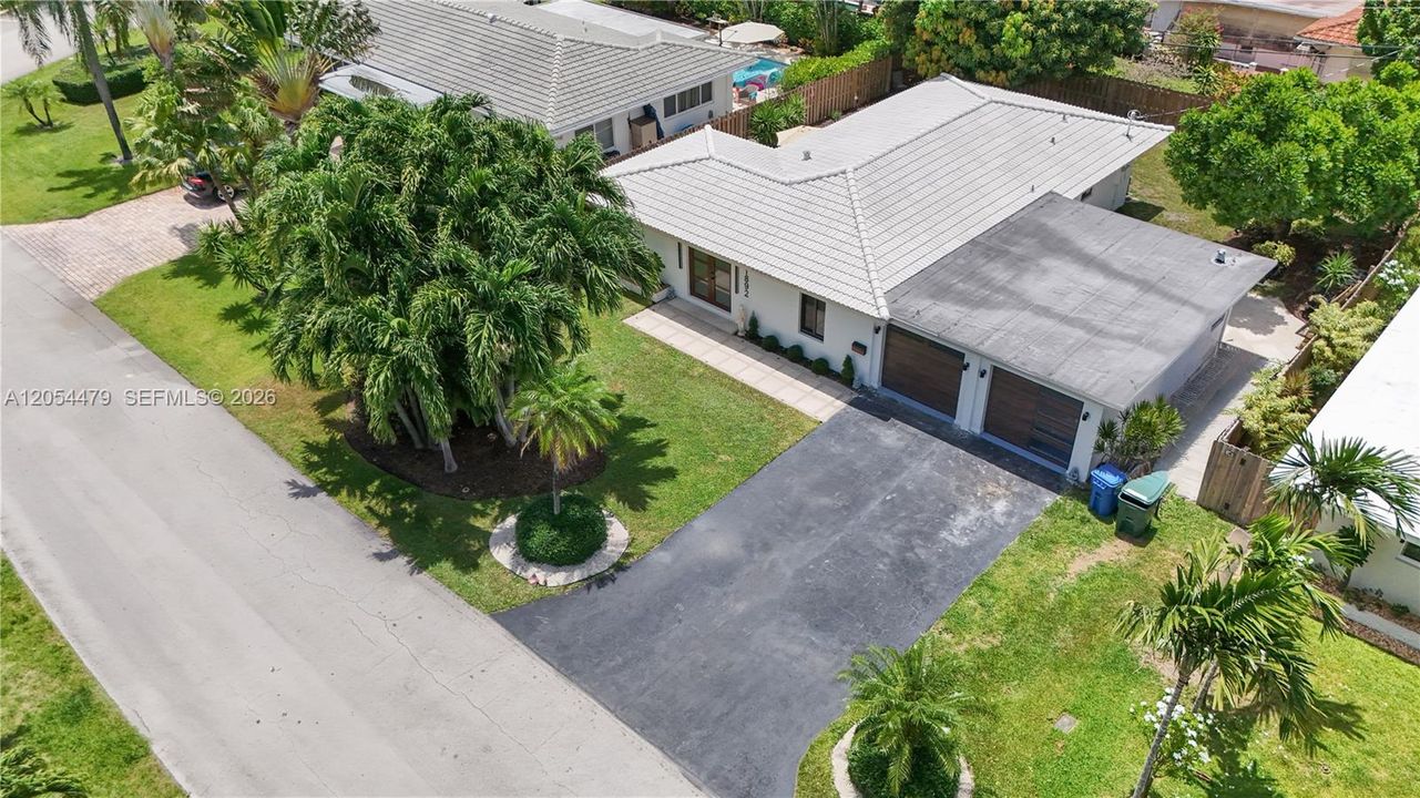 En Venta: $825,000 (2 camas, 2 baños, 1520 Pies cuadrados)