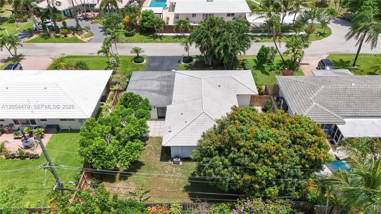 En Venta: $825,000 (2 camas, 2 baños, 1520 Pies cuadrados)