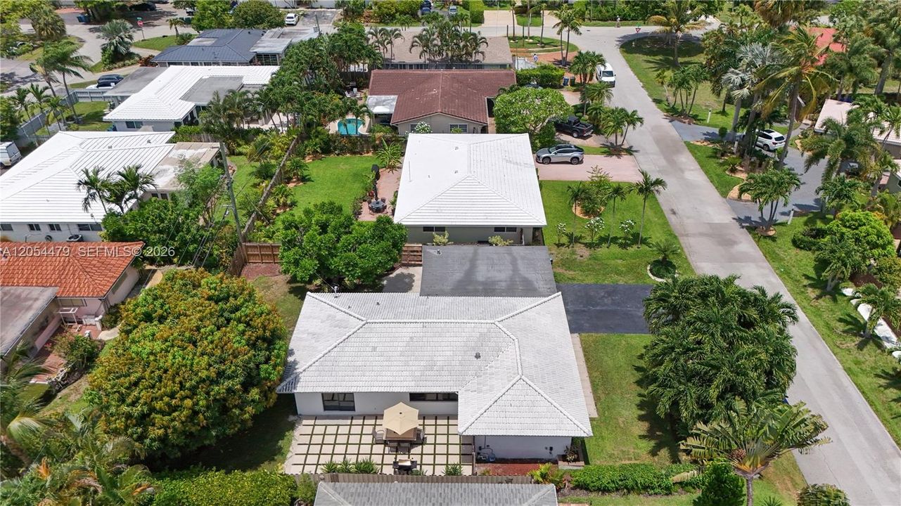 En Venta: $825,000 (2 camas, 2 baños, 1520 Pies cuadrados)