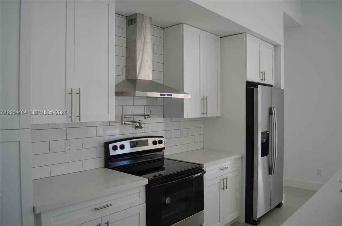 En Venta: $389,000 (4 camas, 2 baños, 0 Pies cuadrados)
