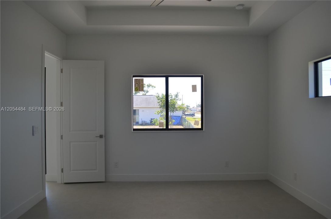 En Venta: $389,000 (4 camas, 2 baños, 0 Pies cuadrados)