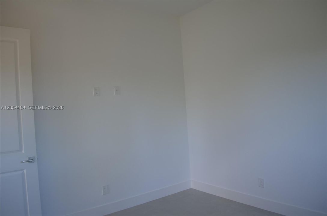 En Venta: $389,000 (4 camas, 2 baños, 0 Pies cuadrados)