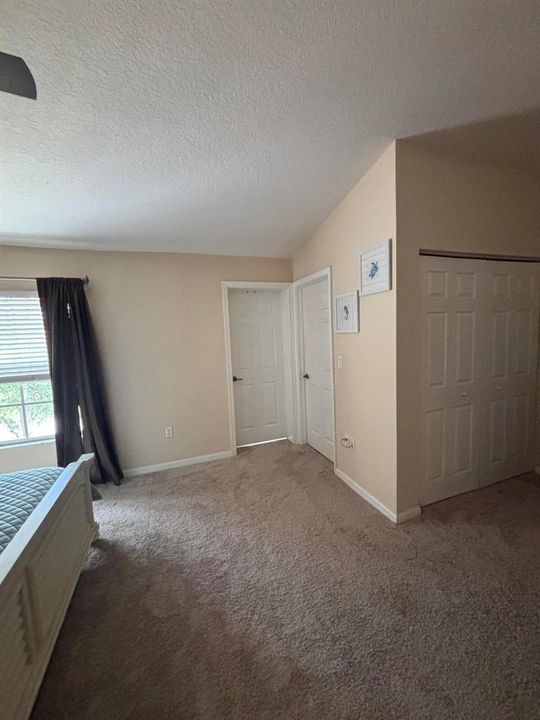 master_bedroom_2