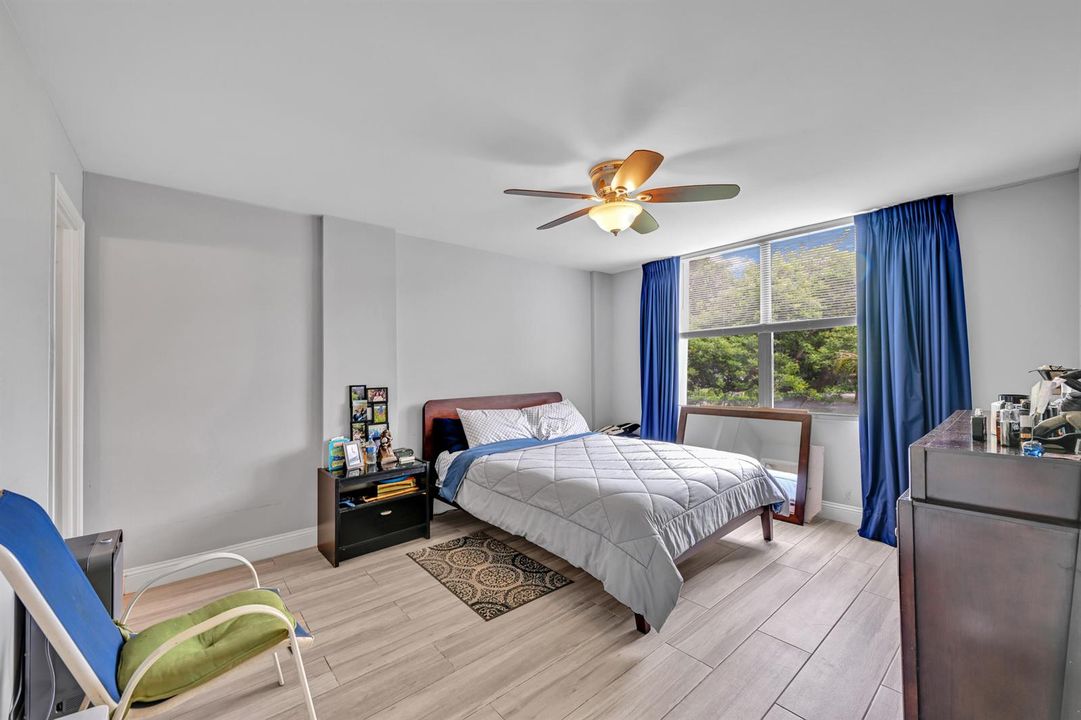 103 Royal Park Dr 00009