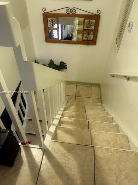 En Venta: $410,580 (2 camas, 2 baños, 0 Pies cuadrados)