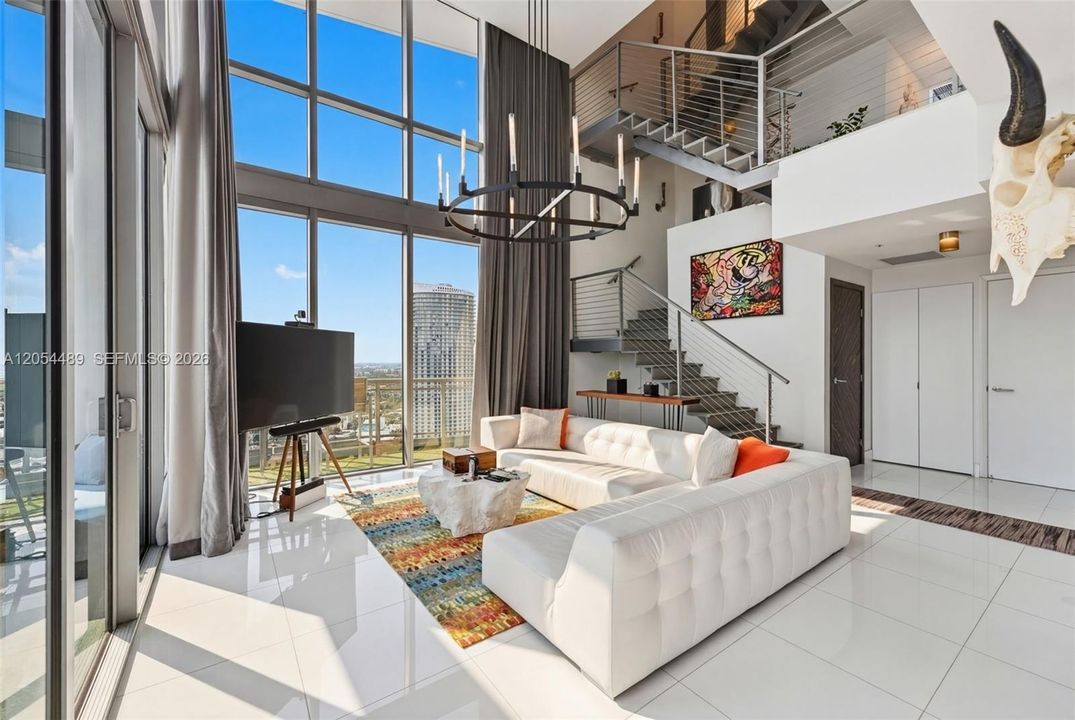 En Venta: $3,500,000 (3 camas, 3 baños, 2418 Pies cuadrados)